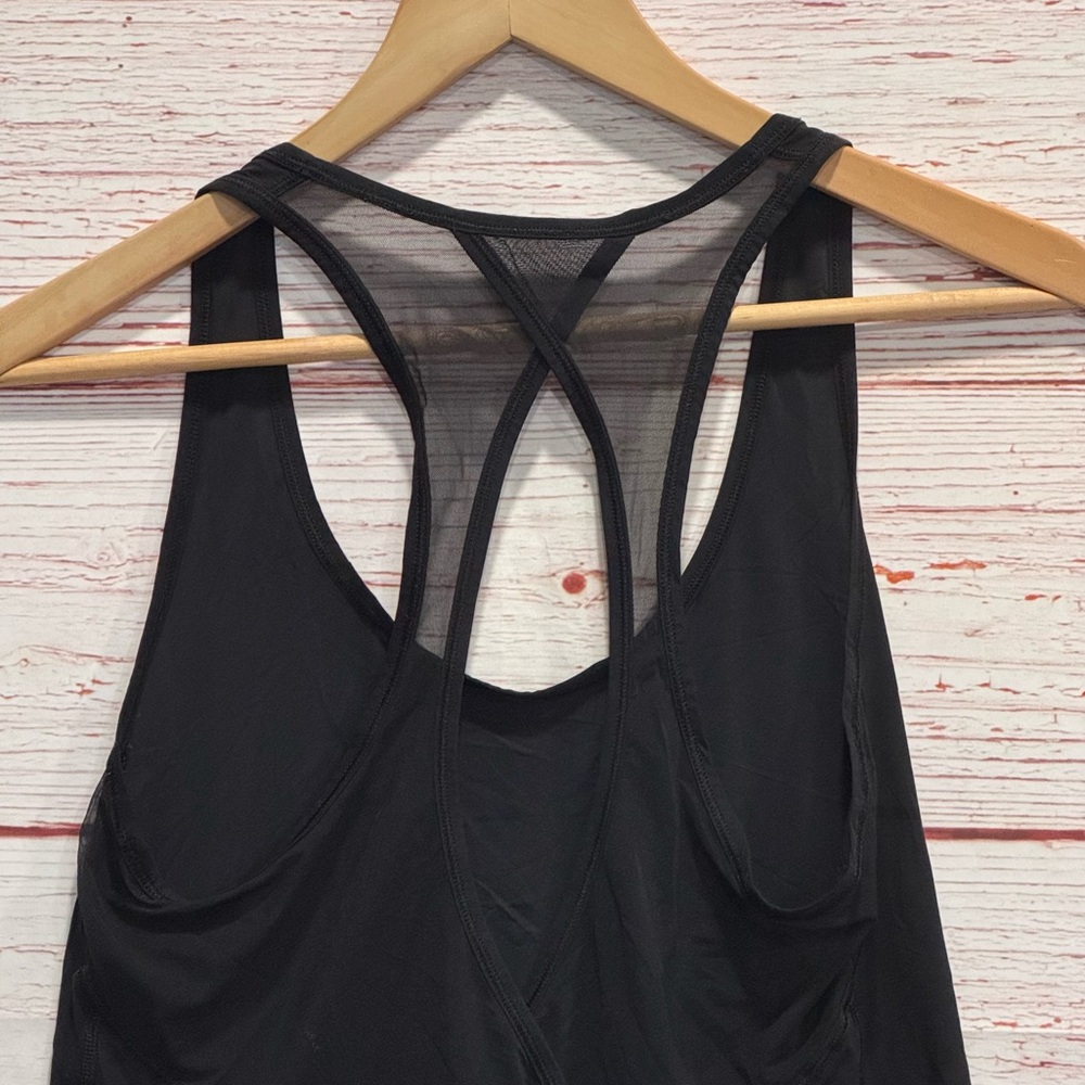 Lululemon Tranquil Tank in Black Sz 4 - Picture 10 of 11
